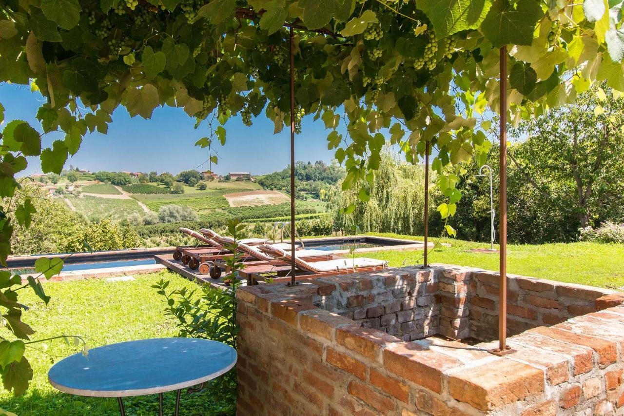 Appartamenti Presso Cascina La Melagrana Costigliole d'Asti Exterior foto