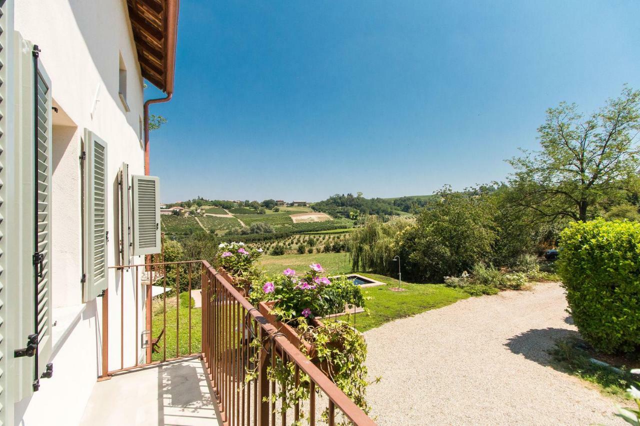 Appartamenti Presso Cascina La Melagrana Costigliole d'Asti Exterior foto